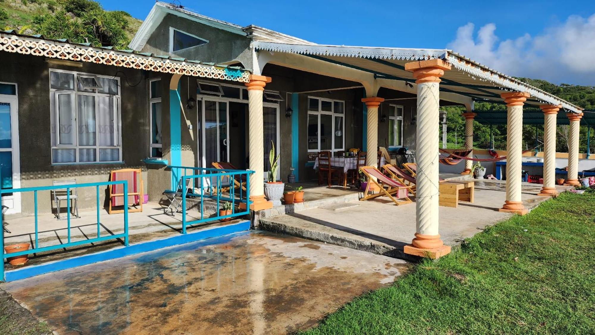 Chez Tonio Magic Ocean View Port South East Exterior foto
